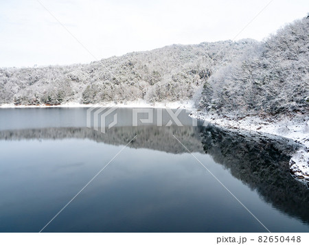雪が降った後の土師ダム 雪が降った後の土師ダム 82650448