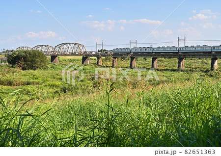 鉄道 私鉄:東武野田線 8000系 南桜井~川間 間 鉄道 私鉄:東武野田線 8000系 南桜井~川間 間 82651363