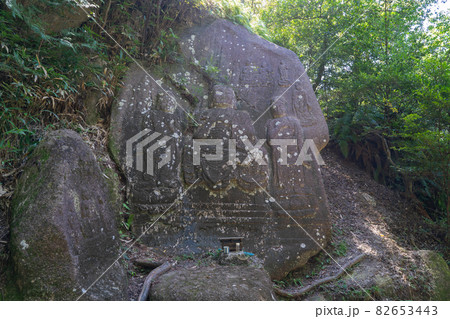 狛坂磨崖仏（金勝アルプス） 82653443