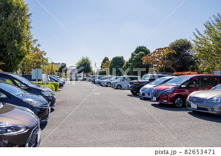 公園の駐車所 82653471
