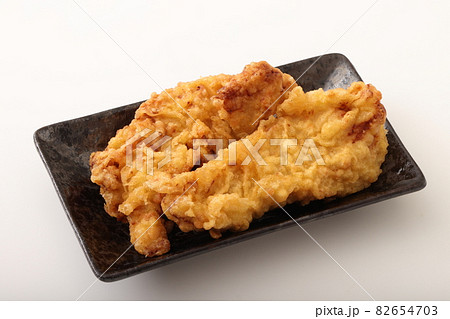 かしわ天 鶏ムネ肉の天ぷらの写真素材 かしわ天 鶏ムネ肉の天ぷらの写真素材
