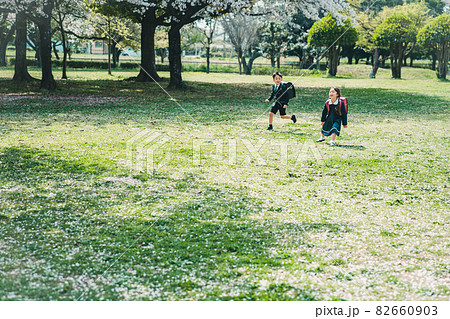 小学校入学 82660903