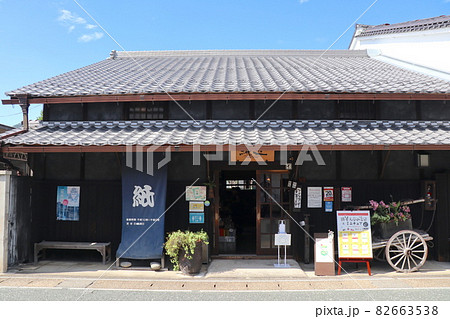 岐阜県美濃市の「うだつの上がる町並み」（伝統的建造物群保存地区） 82663538