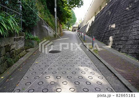 横浜山手 汐汲坂 横浜山手 汐汲坂 82665181