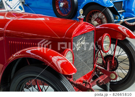 BRUSSELS, BELGIUM - MAY 01, 2017: Vintage car in Autoworld museum on May 01, 2017 in Brussels Belgium BRUSSELS, BELGIUM - MAY 01, 2017: Vintage car in Autoworld museum on May 01, 2017 in Brussels Belgium 82665810
