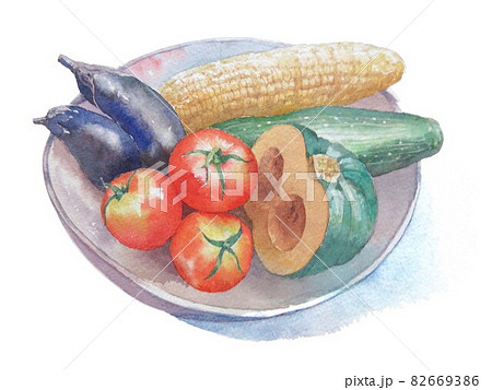 野菜のセット、皿に盛られた南瓜・トマト・茄子・とうもろこしー手描き水彩画 82669386
