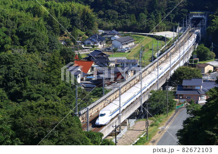 東海道新幹線 山陽新幹線の主力 N700系 のぞみ ひかり の写真素材