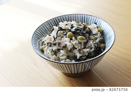 混ぜ込みごはん だしごはん 枝豆 ひじき 混ぜ込みごはん だしごはん 枝豆 ひじき 82673756