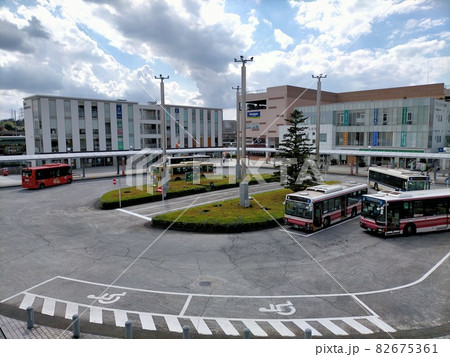 若葉台駅バスターミナル 82675361