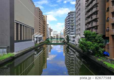 名古屋市中区 記念橋から眺める新堀川 名古屋市中区 記念橋から眺める新堀川 82677588