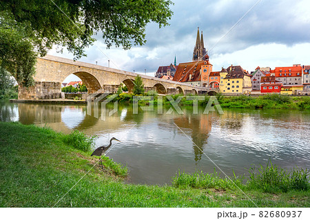 Sunny old Town of Regensburg, Bavaria, Germany 82680937