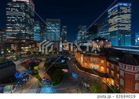東京駅の夜景 東京駅の夜景 82684019