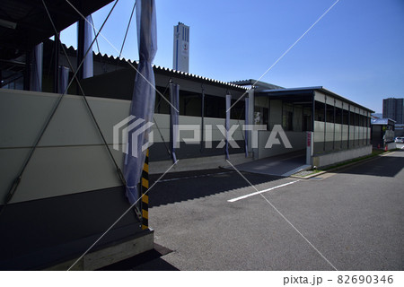 神戸市立医療センター中央市民病院「新型コロナウイルス」臨時重傷者病棟 82690346