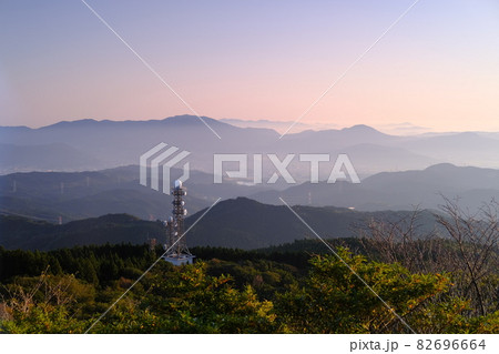 九千部山　秋の山頂 82696664