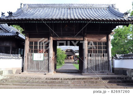大村市 本経寺山門 大村市 本経寺山門 82697260