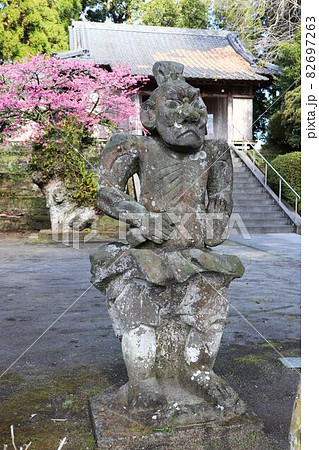 旗山神社の仁王像 旗山神社の仁王像 82697263