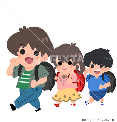 歩く小学生 82706716