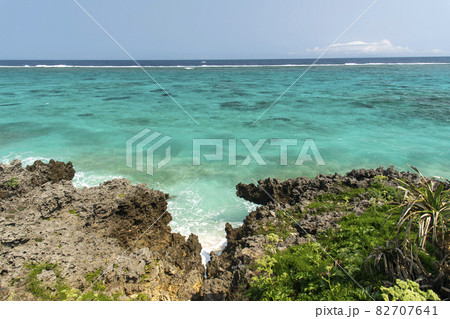 与論島の宇勝海岸（ウァーチ）メーラビビーチ 82707641