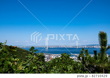 明石海峡大橋 本州と淡路島を結ぶ世界最長の吊り橋 明石海峡大橋 本州と淡路島を結ぶ世界最長の吊り橋 82710429