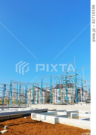 建設予定地 建設現場 基礎工事 建設予定地 建設現場 基礎工事 82710596