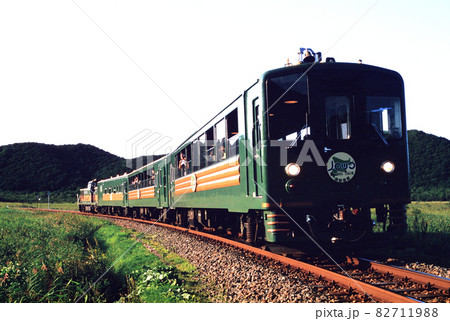 1998年　釧網本線を走る釧路湿原ノロッコ号 82711988