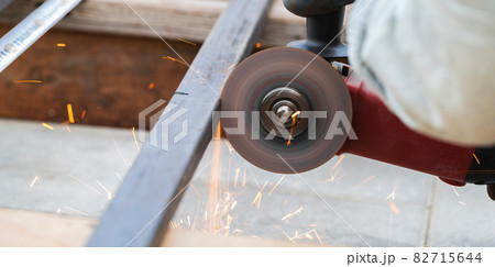 working with a circular saw cutting metal working with a circular saw cutting metal 82715644