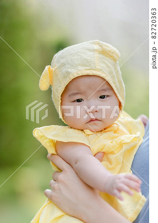 赤ちゃん 幼児 ライフスタイル 82720363