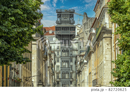 Lisbon Iron Elevator Santa Justa historic building 82720625