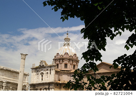 聖ルカ マルティーナ教会 82721004