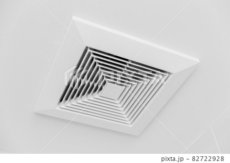 Closeup clean new Ceiling Air Duct air vent flow in office room 82722928