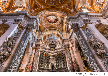 interiors of chiesa I Gesuiti, Venice, Italy interiors of chiesa I Gesuiti, Venice, Italy 82723881