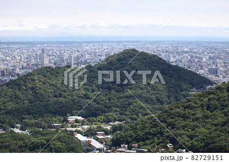 円山と札幌市街 82729151