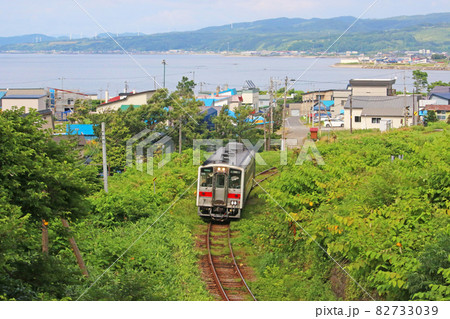 留萌本線　増毛 - 箸別間を走行する車両 82733039