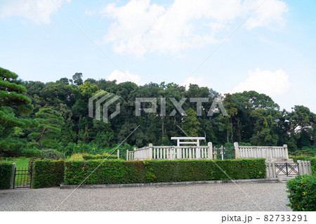 大阪 茨木 太田茶臼山古墳(継体天皇陵)(秋) 大阪 茨木 太田茶臼山古墳(継体天皇陵)(秋) 82733291