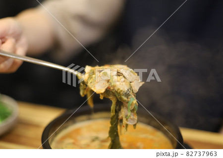 食べ物 フード 飲食物 82737963
