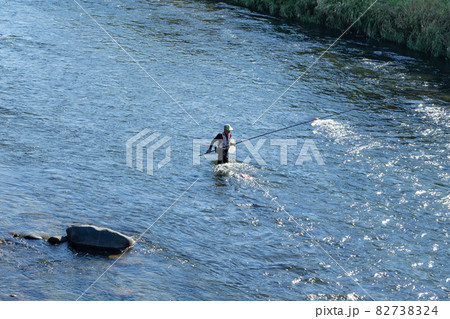 静岡県伊豆市狩野川の鮎釣り 静岡県伊豆市狩野川の鮎釣り 82738324