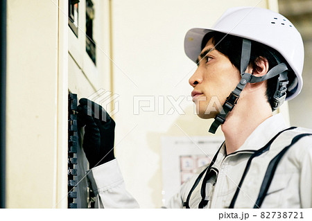 ビジネスシーン　 82738721