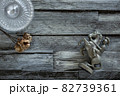アンティークのナイトの駒の背景 82739361