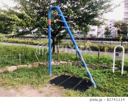 公園のラムダ 82741114