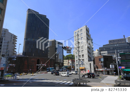 10月 港区852榎坂と飯倉交差点・麻布台 10月 港区852榎坂と飯倉交差点・麻布台 82745330