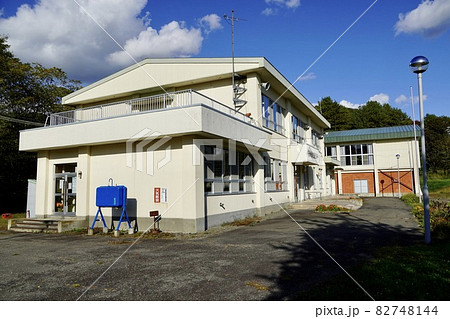 門別町立正和小学校(廃校・正和地域交流センター) 門別町立正和小学校(廃校・正和地域交流センター) 82748144