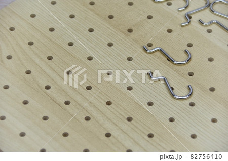 有孔ボード 82756410