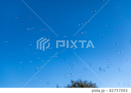 シャボン玉飛んだ シャボン玉飛んだ 82757003