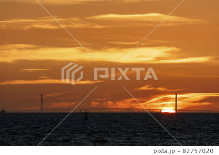 泉大津市_汐見公園から夕景 82757020