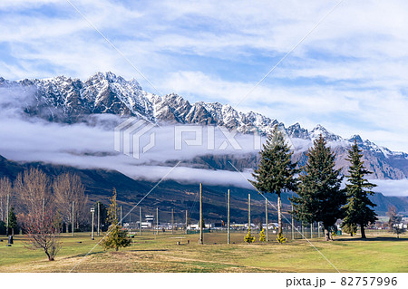 クイーンズタウン 82757996