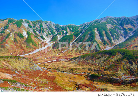 立山連峰 紅葉 山並み 富山県 立山連峰 紅葉 山並み 富山県 82763178