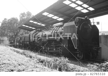 蒸気機関車 D52型 403号 平塚市文化センター 静態保存 82765310