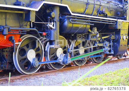 蒸気機関車 D52型 403号 平塚市文化センター 静態保存 蒸気機関車 D52型 403号 平塚市文化センター 静態保存 82765378