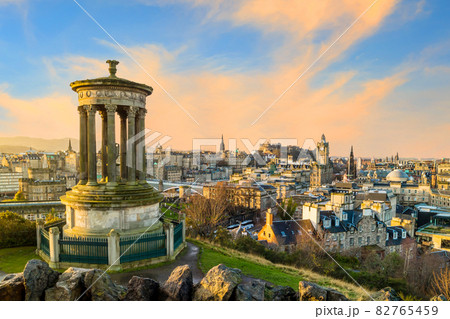 View of the city of Edinburgh View of the city of Edinburgh 82765459