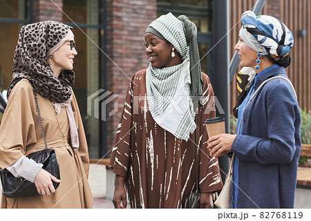 Muslim women meeting in the city Muslim women meeting in the city 82768119